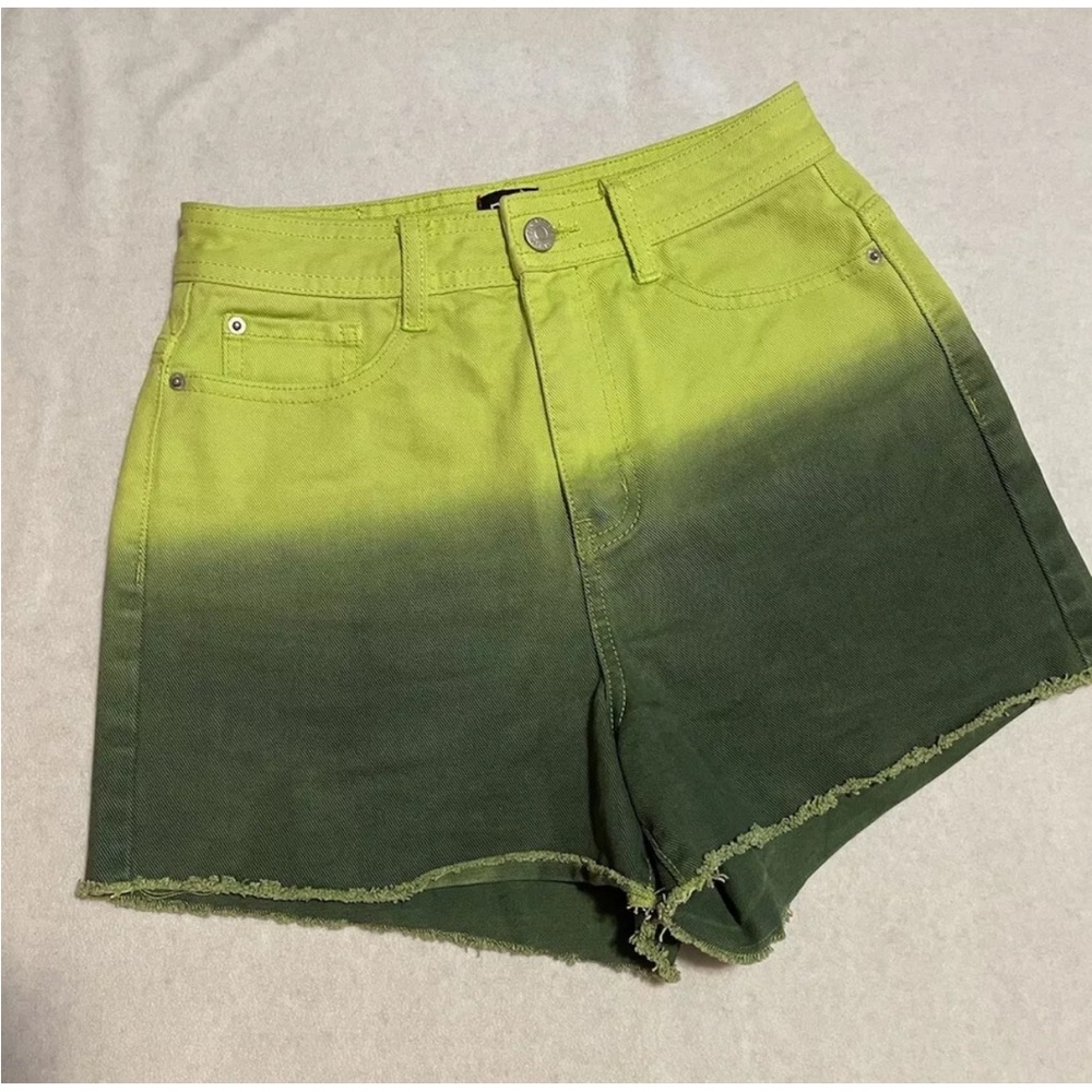 Urban Outfitters BDG A-Line Two Tone Dip Dye Cutoff Shorts Womens RARE Sz 26